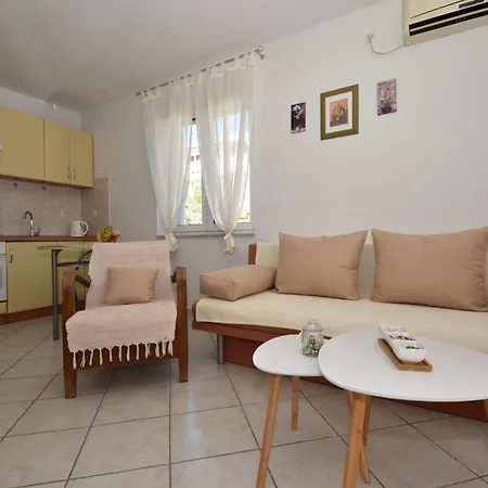 Apartment Katarina By Interhome