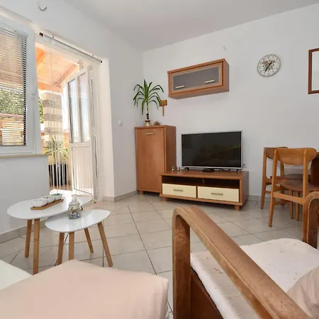 Katarina By Interhome Apartman Zára